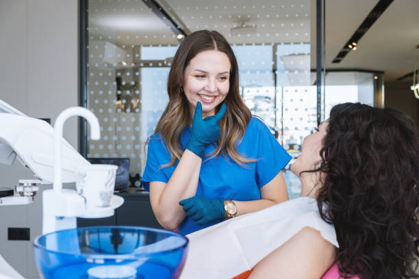 Best Wisdom Tooth Removal  in Flora, IN